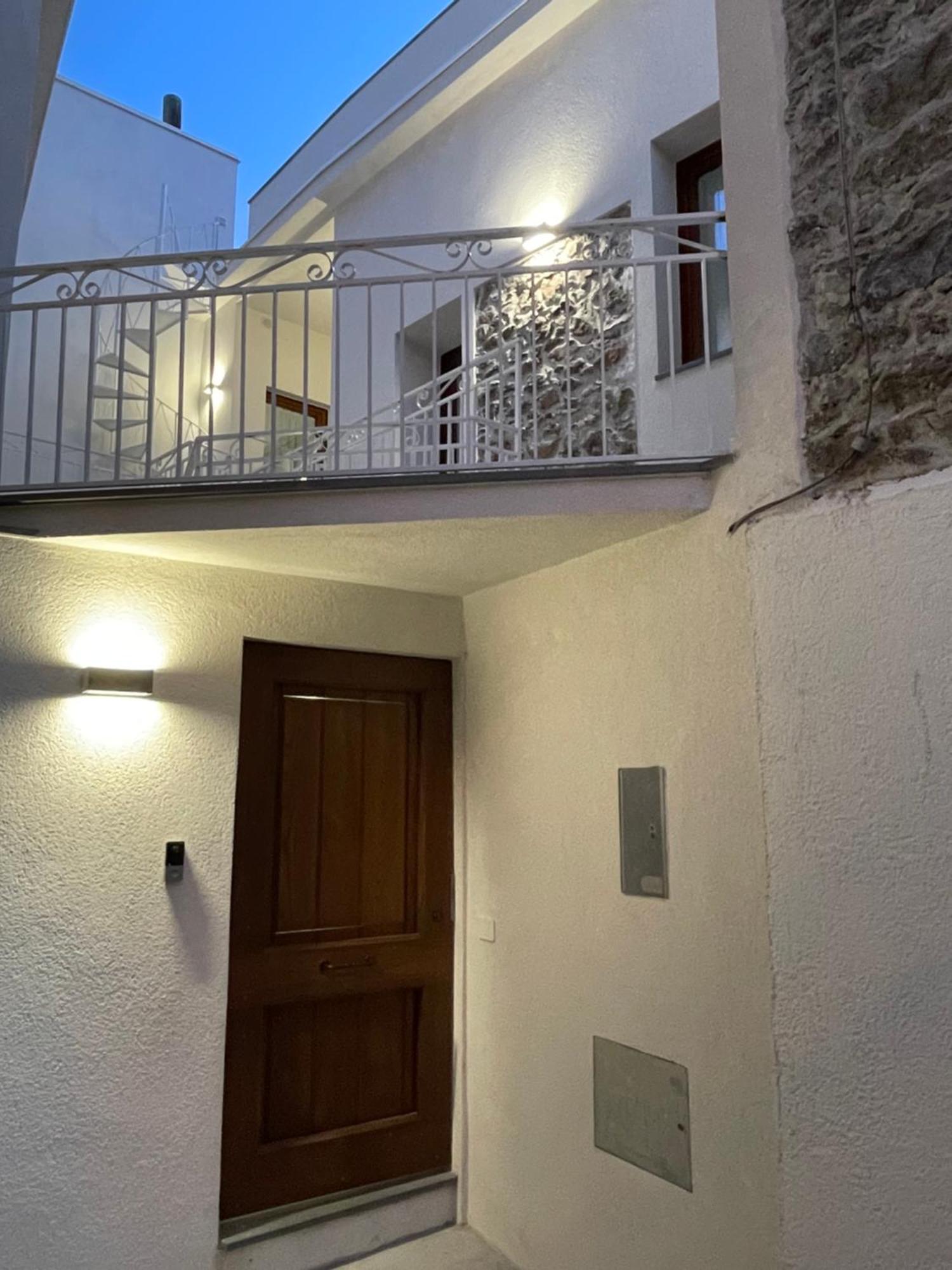 Sa Troppa De Sos Chentu Hotel Dorgali Bagian luar foto