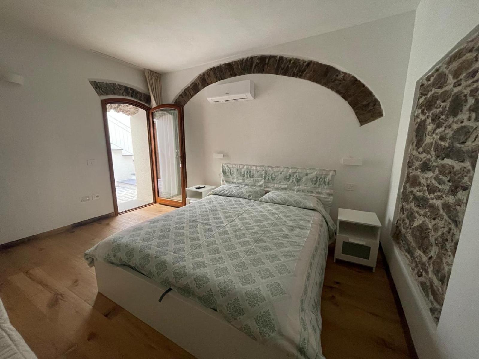 Sa Troppa De Sos Chentu Hotel Dorgali Bagian luar foto