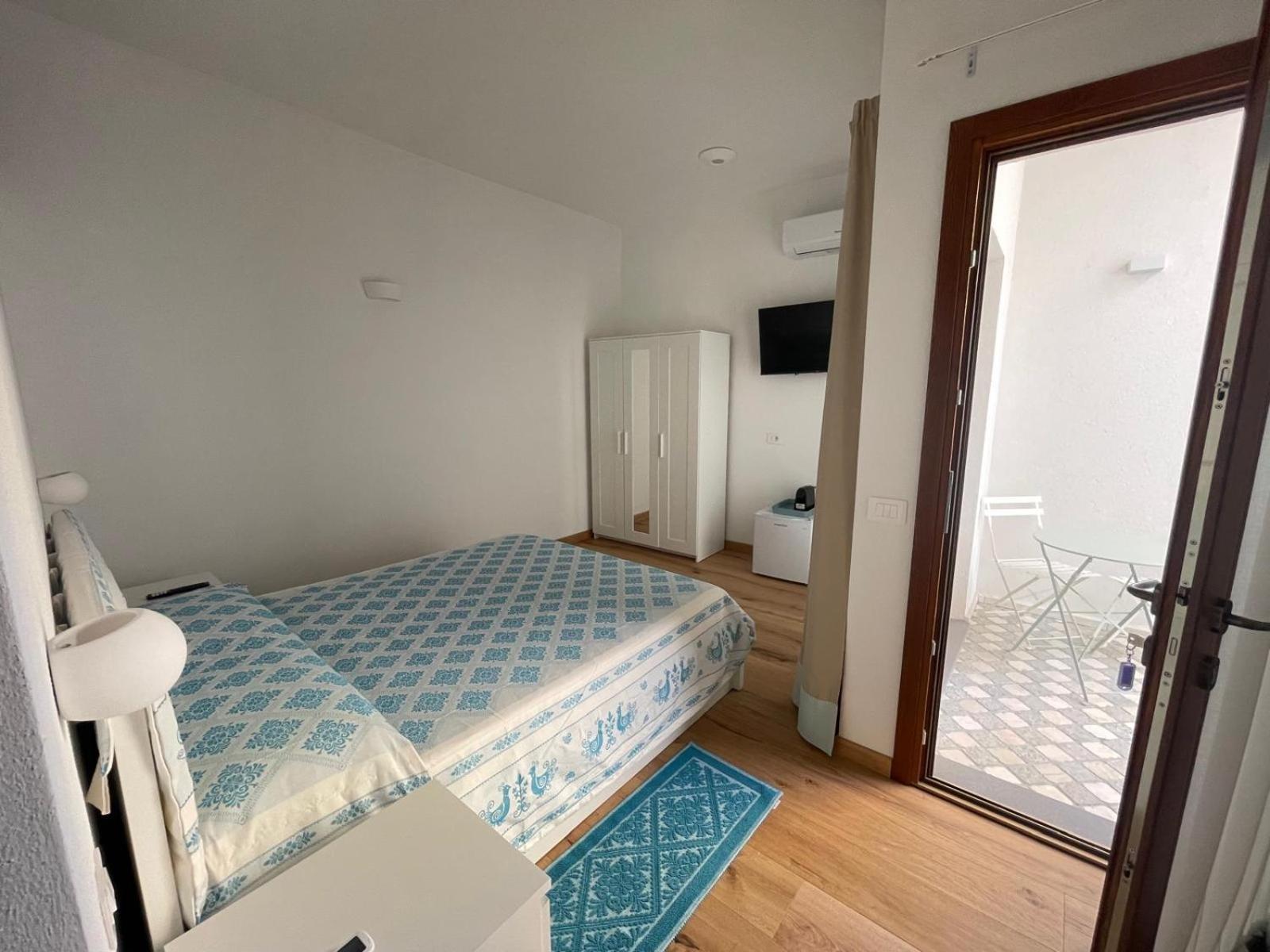 Sa Troppa De Sos Chentu Hotel Dorgali Bagian luar foto