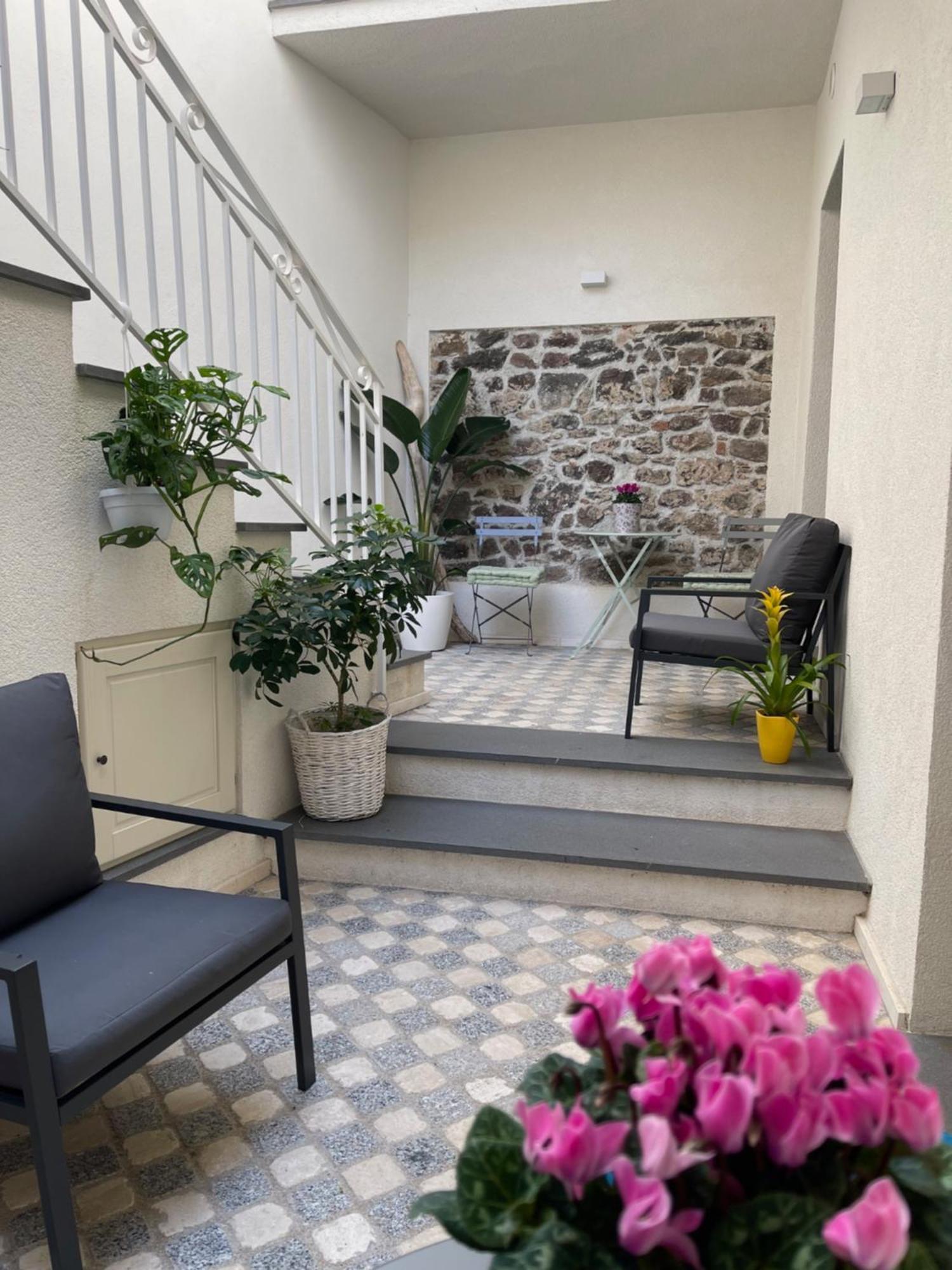 Sa Troppa De Sos Chentu Hotel Dorgali Bagian luar foto